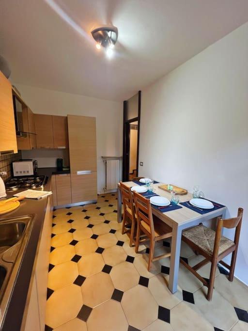 Business And Family House Con 3 Camere Da Letto Bergamo Buitenkant foto