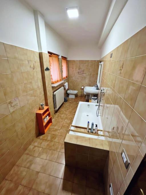 Business And Family House Con 3 Camere Da Letto Bergamo Buitenkant foto