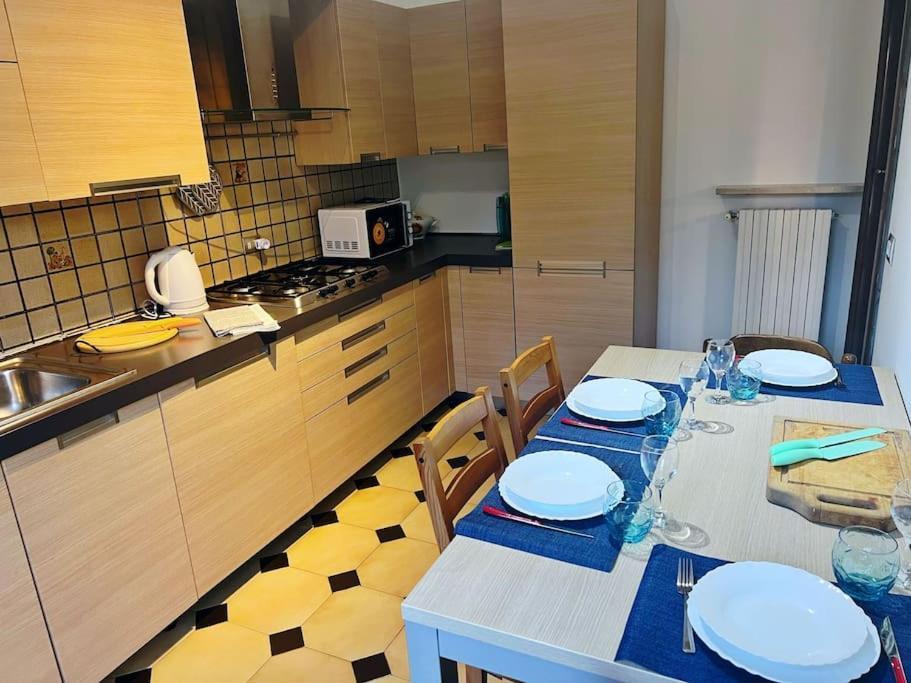 Business And Family House Con 3 Camere Da Letto Bergamo Buitenkant foto