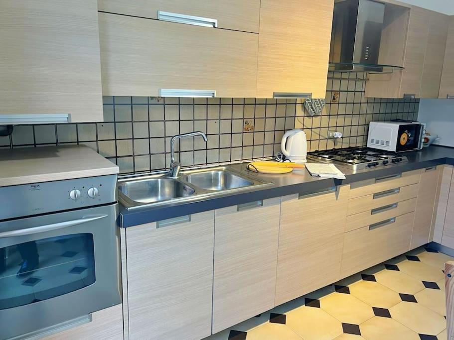 Business And Family House Con 3 Camere Da Letto Bergamo Buitenkant foto